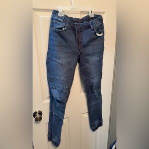 ‘ Jackson’ Stylish Dark Blue Skinny Jeans/Khaki Pants for Men